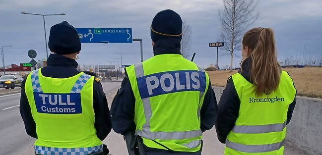 Över 50 gripna i insats mot gränsöverskridande brottslighet